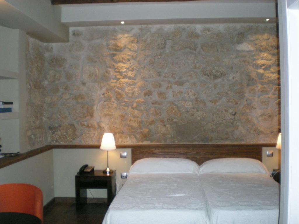 Posada La Casona De Valbuena Valbuena De Duero Rum bild
