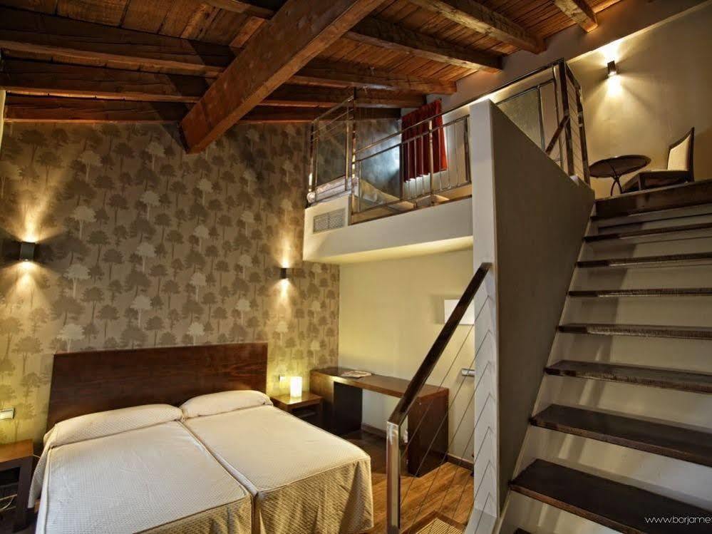 Posada La Casona De Valbuena Valbuena De Duero Exteriör bild
